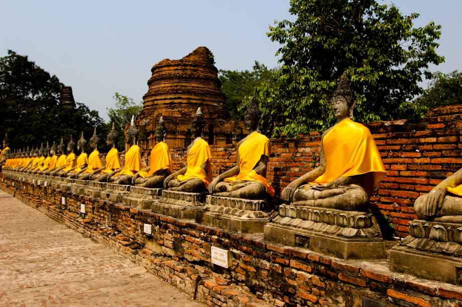 Ayutthaya, the old capital of Thailand (Photo Essays)