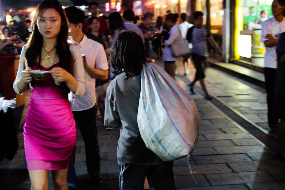 Wushan Square and the night market of Hangzhou